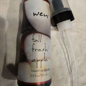 Wen 7.5oz Fall Fresh Apple Nourishing Mousse by Chaz Dean